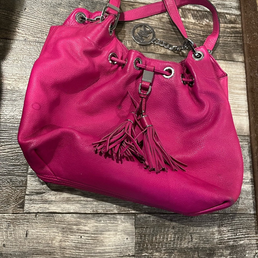 Michael Kors Pink Leather Drawstring Shoulder Bag Tassel Chain Hobo Tote